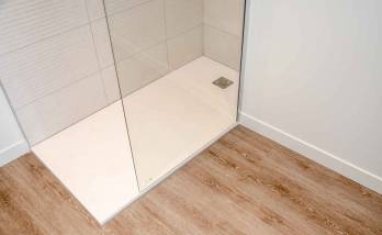 Douche et receveur extra plat + paroi vitrée