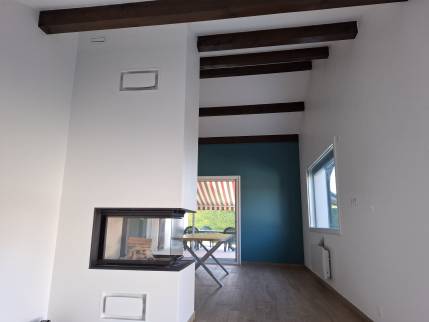 Pose de cheminée design à foyer fermé - Ambérieu-en-Bugey 01500