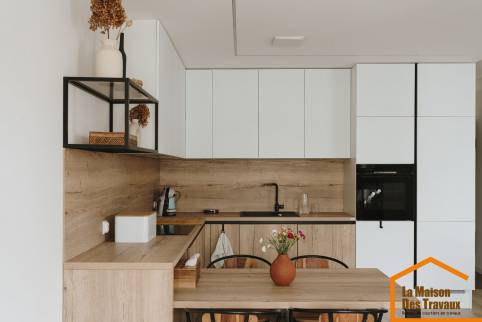 travaux de pose d'une cuisine 