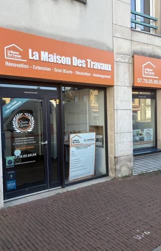 Transformation complète d’un local pour l’ouverture de notre agence – La Maison Des Travaux du Mans
