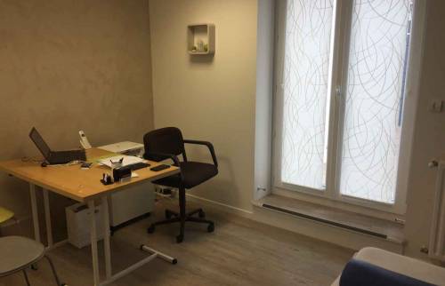 Rénovation d'une maison en cabinet de kinésithérapie 