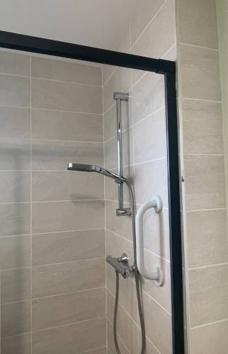  NOUVELLE DOUCHE SDB