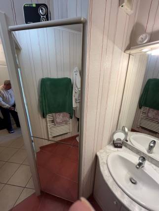 Salle de bain avant travaux de rénovation complète - Nantes Orvault 44