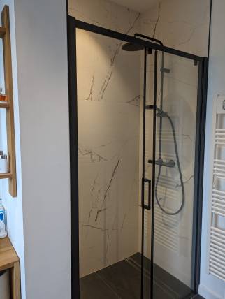 Aménagement de salle de bain avec douche italienne - La Plaine sur mer 44770