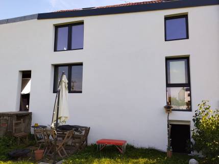 Remplacement de fenêtres et portes à Village Neuf