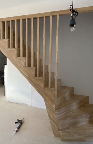 Escalier sur-mesure en bois