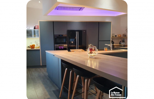 Installation d'une grande cuisine aménagée - Hocquigny 50320