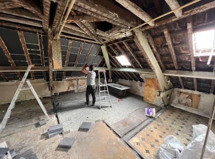 Isolation thermique ; rénovation énergétique ; toiture ; aménagement combles