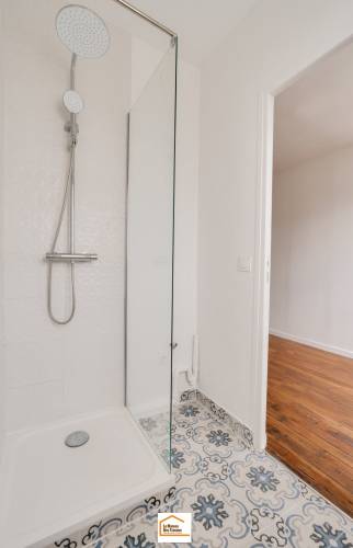 Salle d'eau rénovée