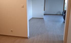 Rénovation d'appartement avec pose de carrelage imitation parquet - Lagnieu 01150