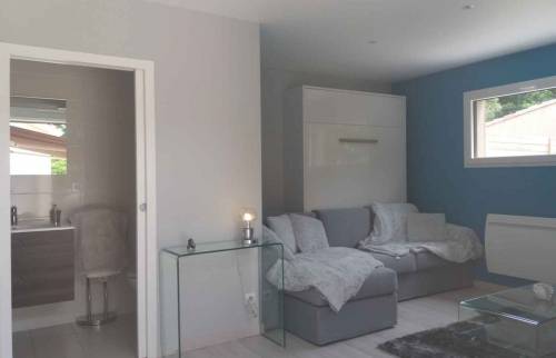 Pièce de repos - Extension d'une maison de 20,7 m² en bardage fibrociment, à Brains 44