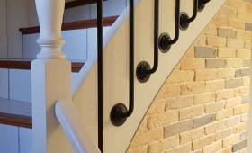 Escalier et mur de parement - Auxerre (89).