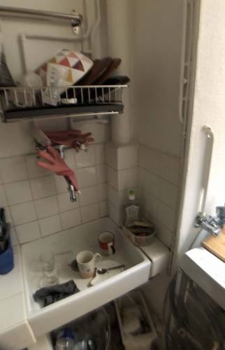 AVANT petit point d'eau de la cuisine transformé en salle d'eau - Paris 17ème