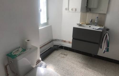 Rénovation de deux studios en appartement La Maison Des Travaux Alès