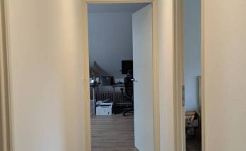 Après travaux : couloir rénové et modernisé à La Murette