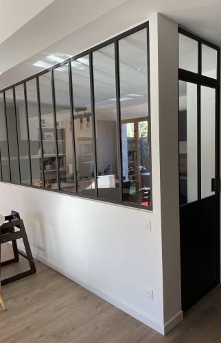 La verrière et la porte verrière assortie