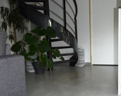 pose de béton ciré dans une maison