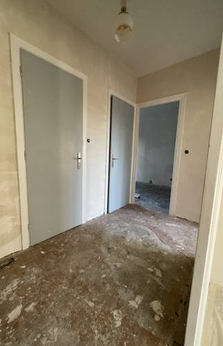 Dépose sol avant ragréage hall Lyon 69005