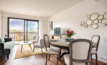 Séjour de l'appartement près de Trouville-sur-Mer