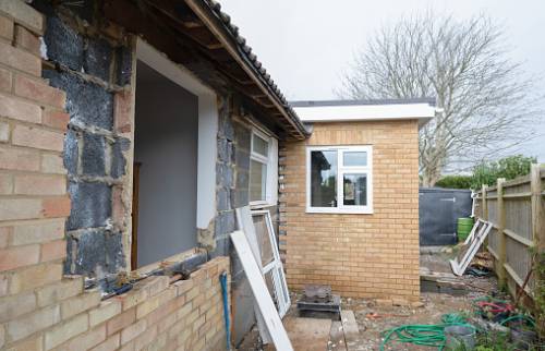 Travaux d'ouverture des murs du bâti pour extension maçonnée - Sainte-Luce-sur-Loire - 44980 -