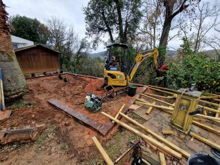 Terrassement pour terrain de pétanque Fréjus