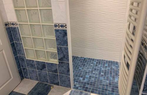 La douche à l’italienne a été intégralement rénovée