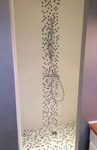 Installation d'une salle de bain avec douche dans le Calvados (14)