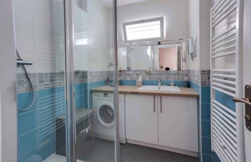 Rénovation d’un appartement complet à Sceaux 92 le séjour salle de bain