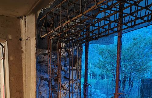 Pose des armatures des poteaux - maçon 73, menuisier 73, façadier 73, plombier 73, électricien 73, carreleur 73, plaquiste 73, charpentier 73, couvreur 73, paysagiste 73