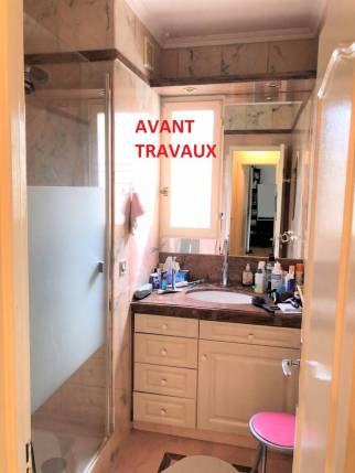 salle de bain à rénover