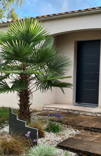 Rénovation intérieure d'une maison à Geneston - changement porte d'entrée