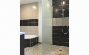 Rénovation d'une salle de bains à Granville (50400)