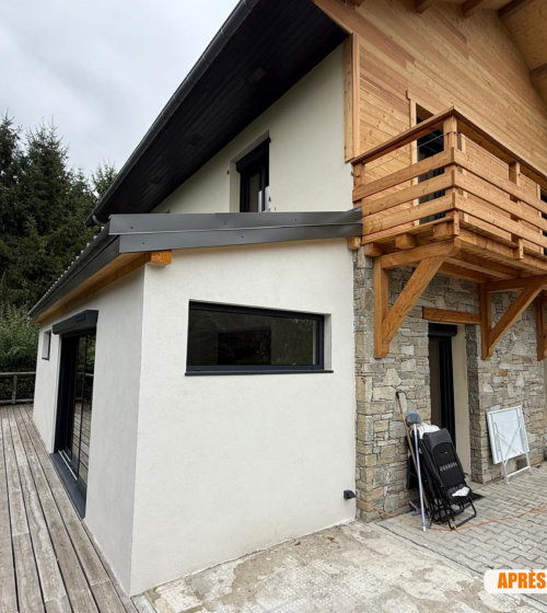 La Maison des Travaux Moûtiers, extension contemporaine Mercury, rénovation globale maison, projet agrandissement Savoie, habillage façade pierre