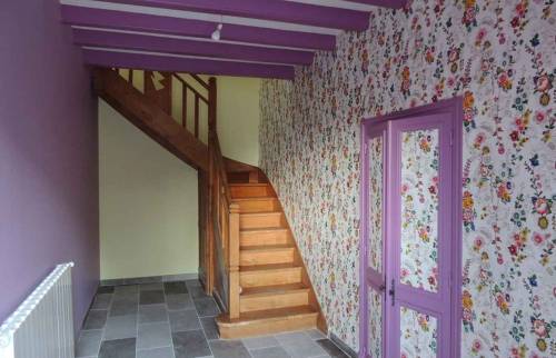 Comment rénover les murs d'une maison à Saintes ?