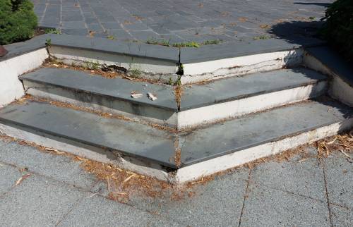 Marches avant travaux