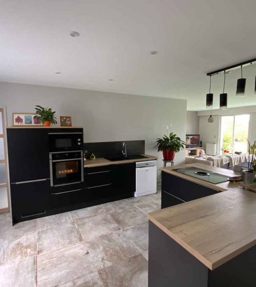 Réalisation d'une cuisine ouverte à La-Chapelle-Saint-Sauveur 44370 La Maison Des Travaux d’Ancenis