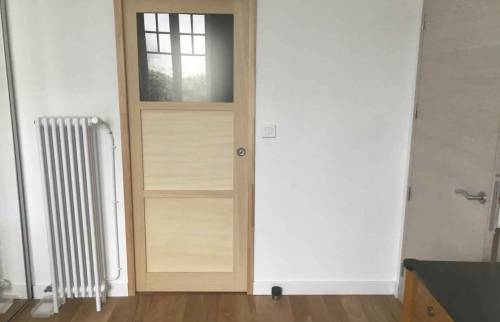 Accès vers la salle de bain