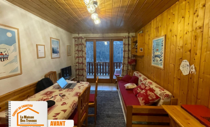 Cuisine moderne studio, Salle de bain rénovée, Salon rénové studio, Studio avec nouvelles fenêtres, Sols refaits studio, Éclairage moderne studio,