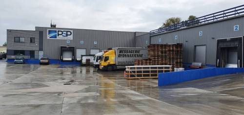 Façades de locaux professionnels après travaux de rénovation extérieure - Brie-Comte-Robert 77170