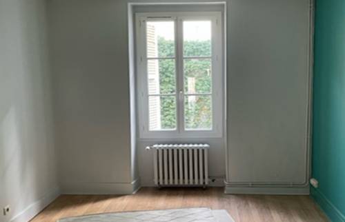 Mise en peinture avec un mur vert