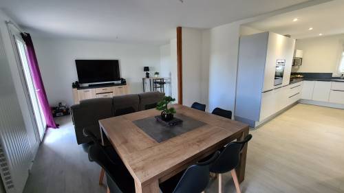 Salle à manger et salon après travaux