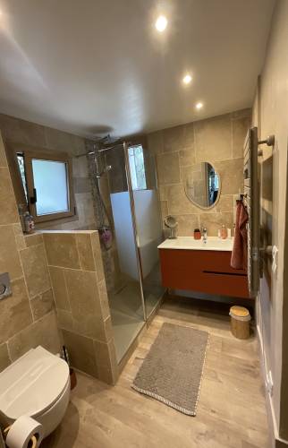 Salle de bain après