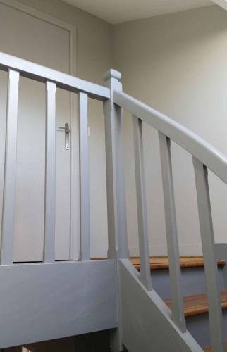 garde-corps gris clair