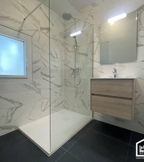 Salle de bain moderne à Vannes