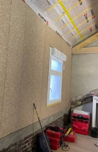 ossature bois pour les murs de l'étage supplémentaire