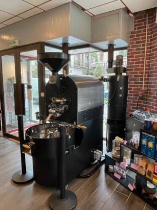 Installation de la machine à torréfaction 