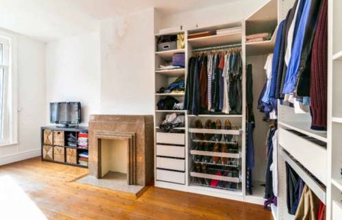 Des rangements sur mesure pour les vêtements