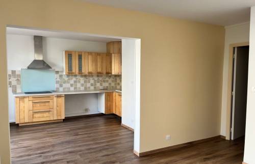  Rénovation complète d’une maison - cuisine après travaux
