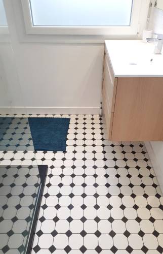Rénovation du sol dans une salle de bain à Port-Marly (78)
