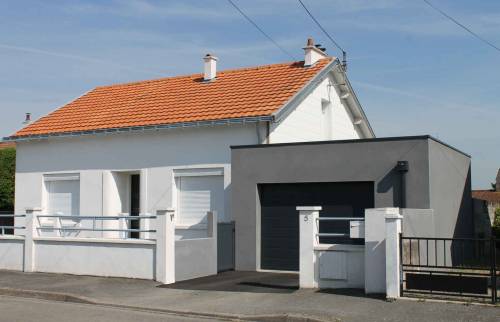 Construction d'une extension pour un garage à Bouguenais (44)